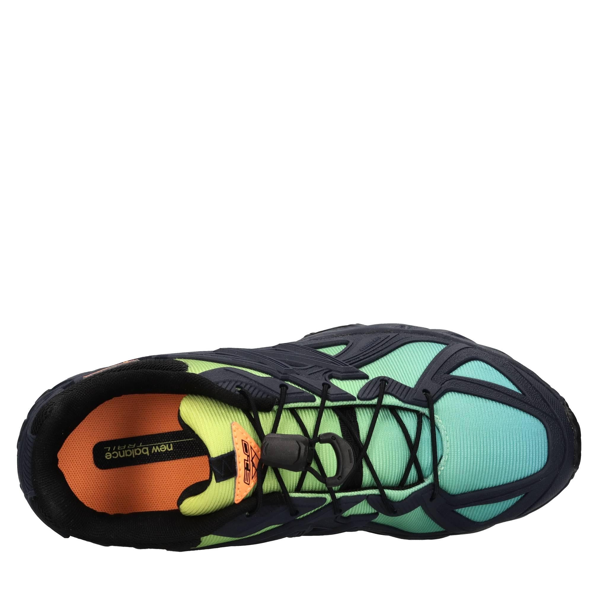 Sneakers in tessuto 