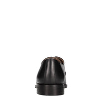 Stringate in pelle 