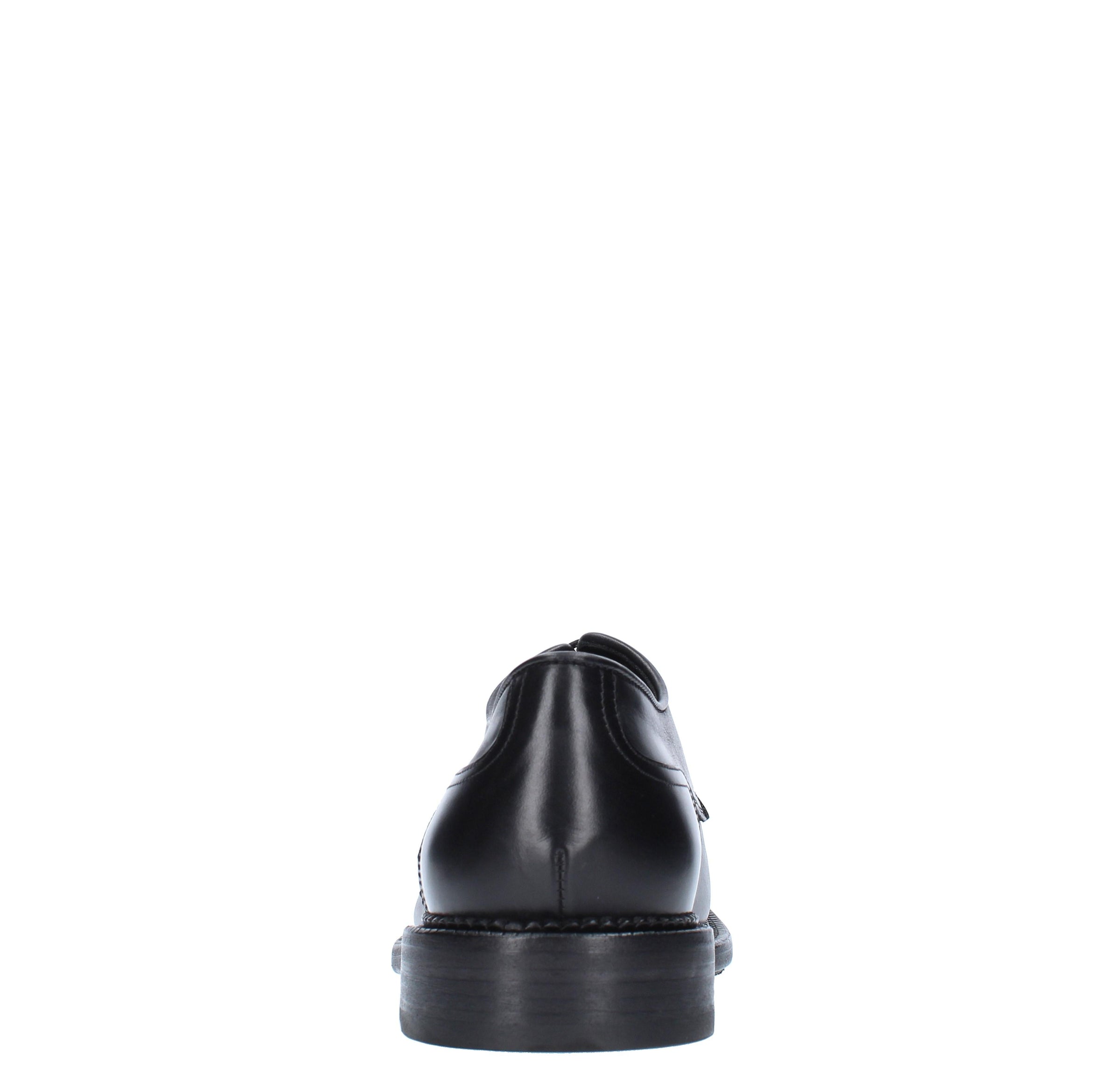 Stringate modello 16932B PANTANETTI in pelle 