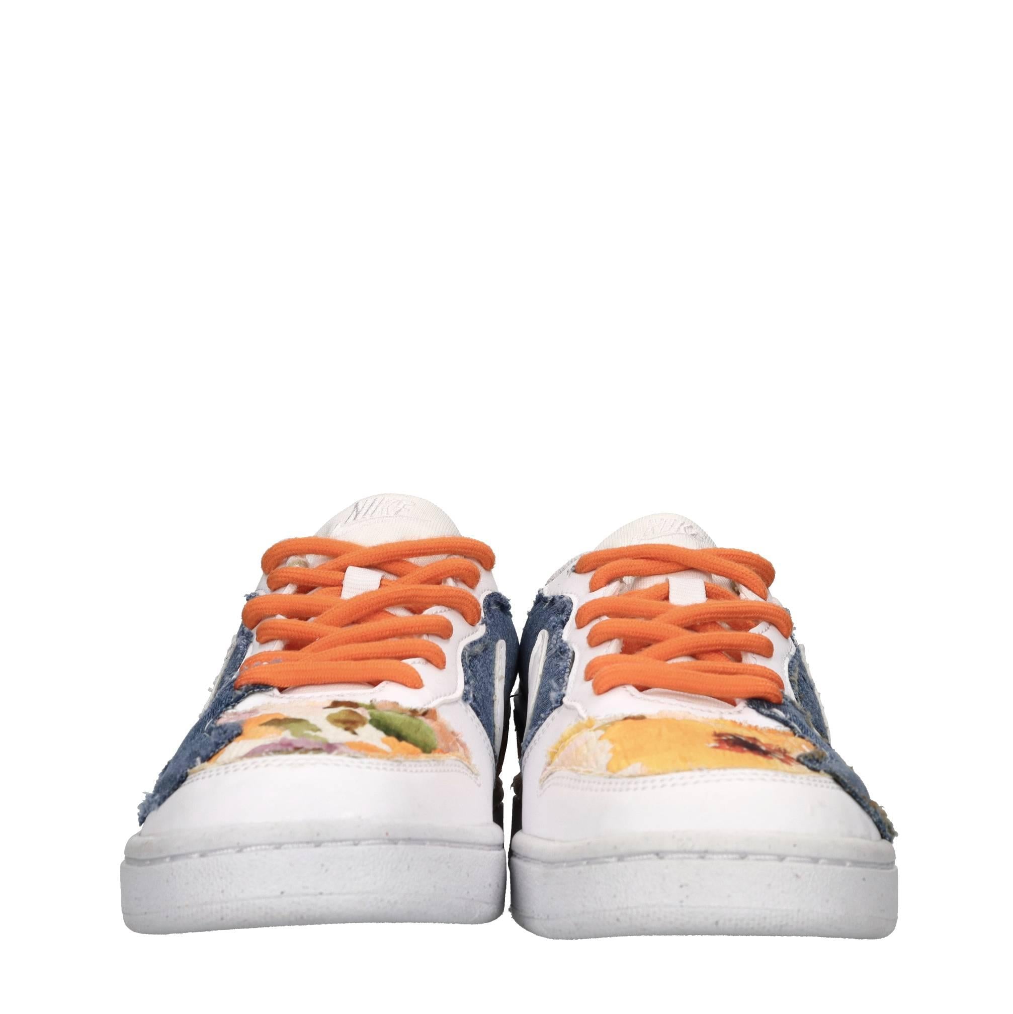 Sneakers in pelle e tessuto 