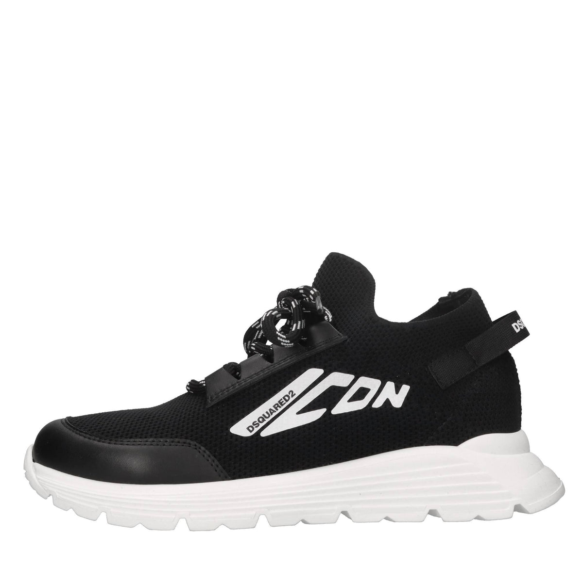 Sneakers in pelle e tessuto 