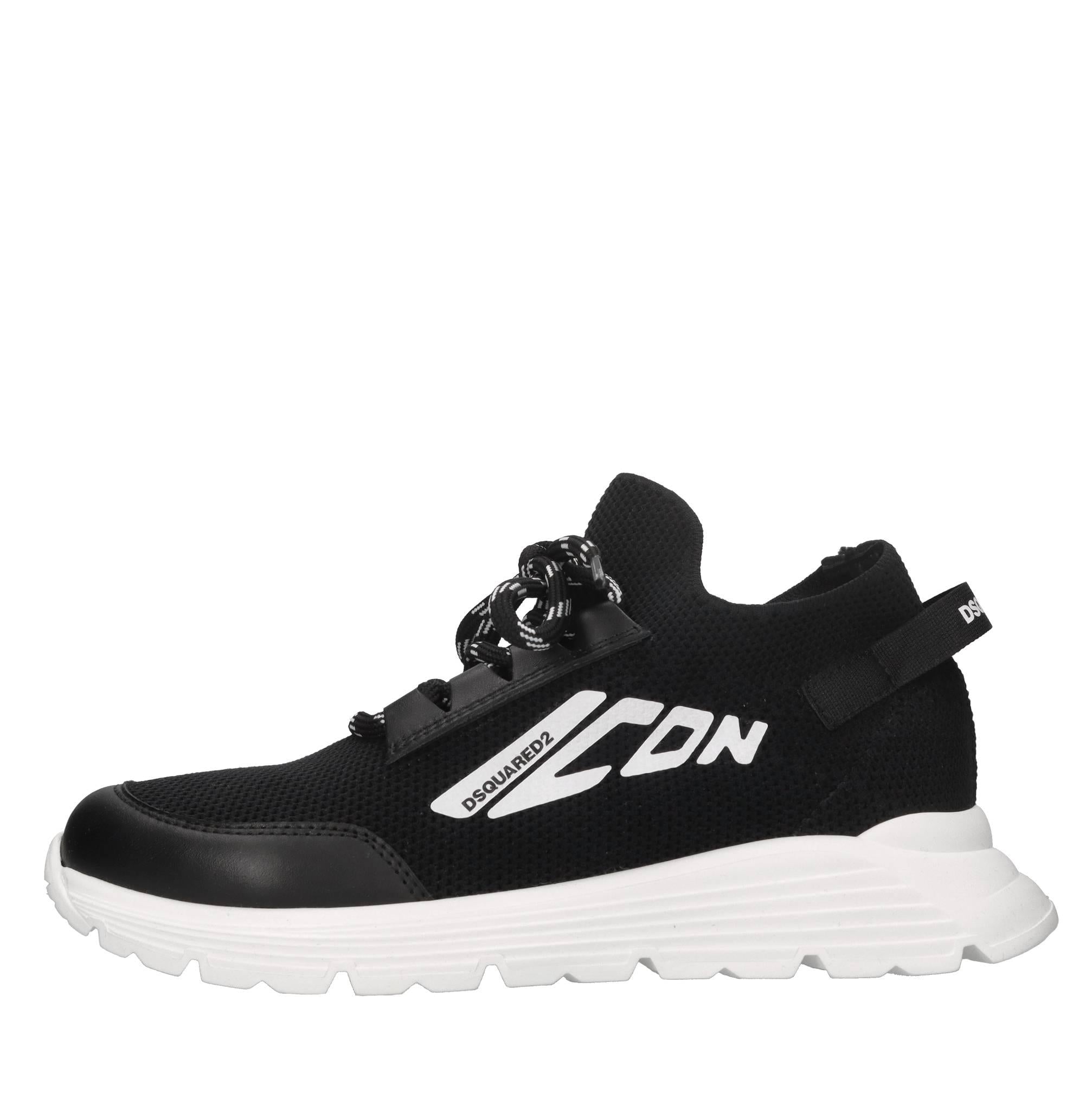 Sneakers in pelle e tessuto 