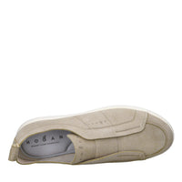 Slip on in camoscio 