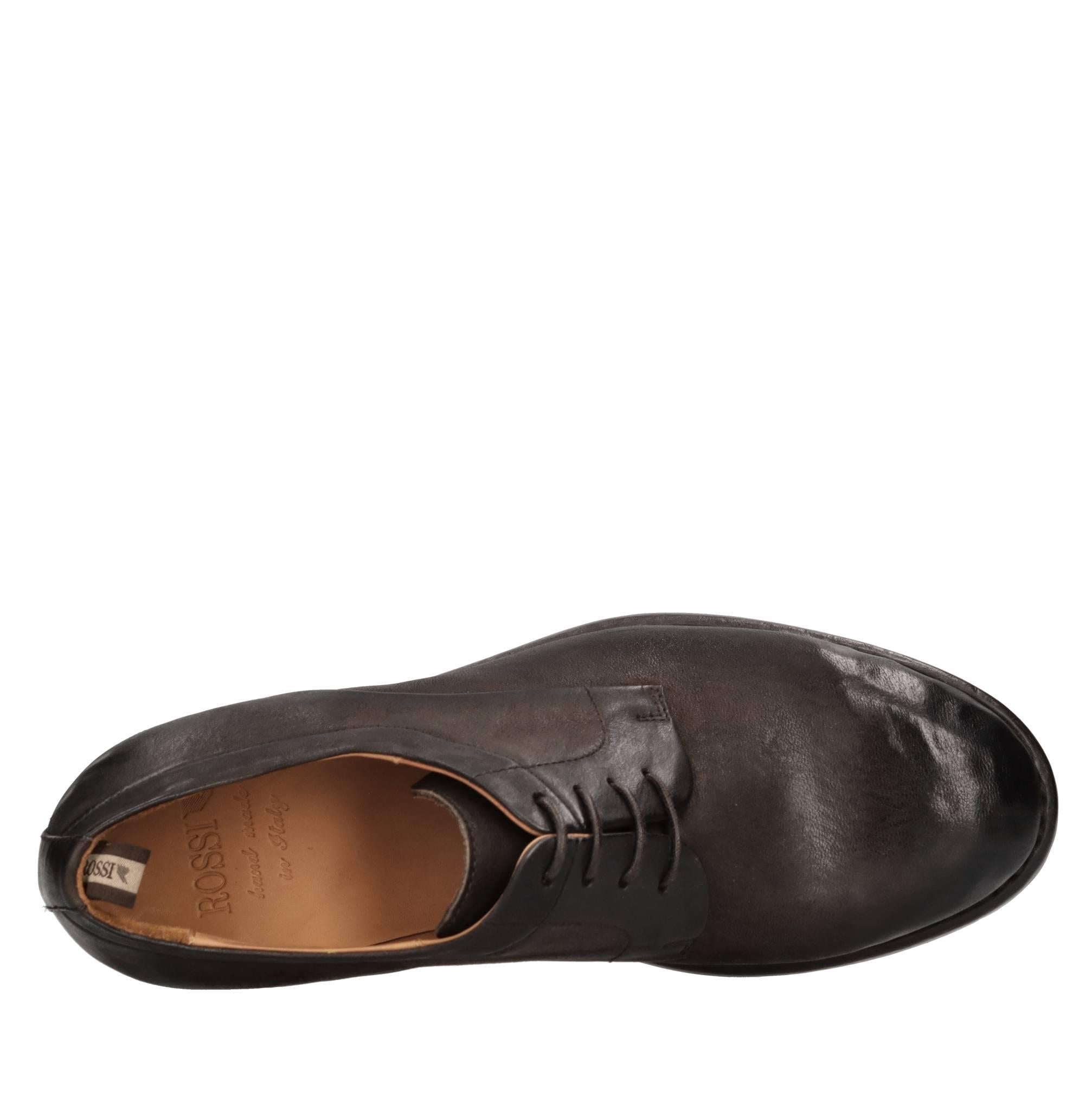Stringate in pelle 