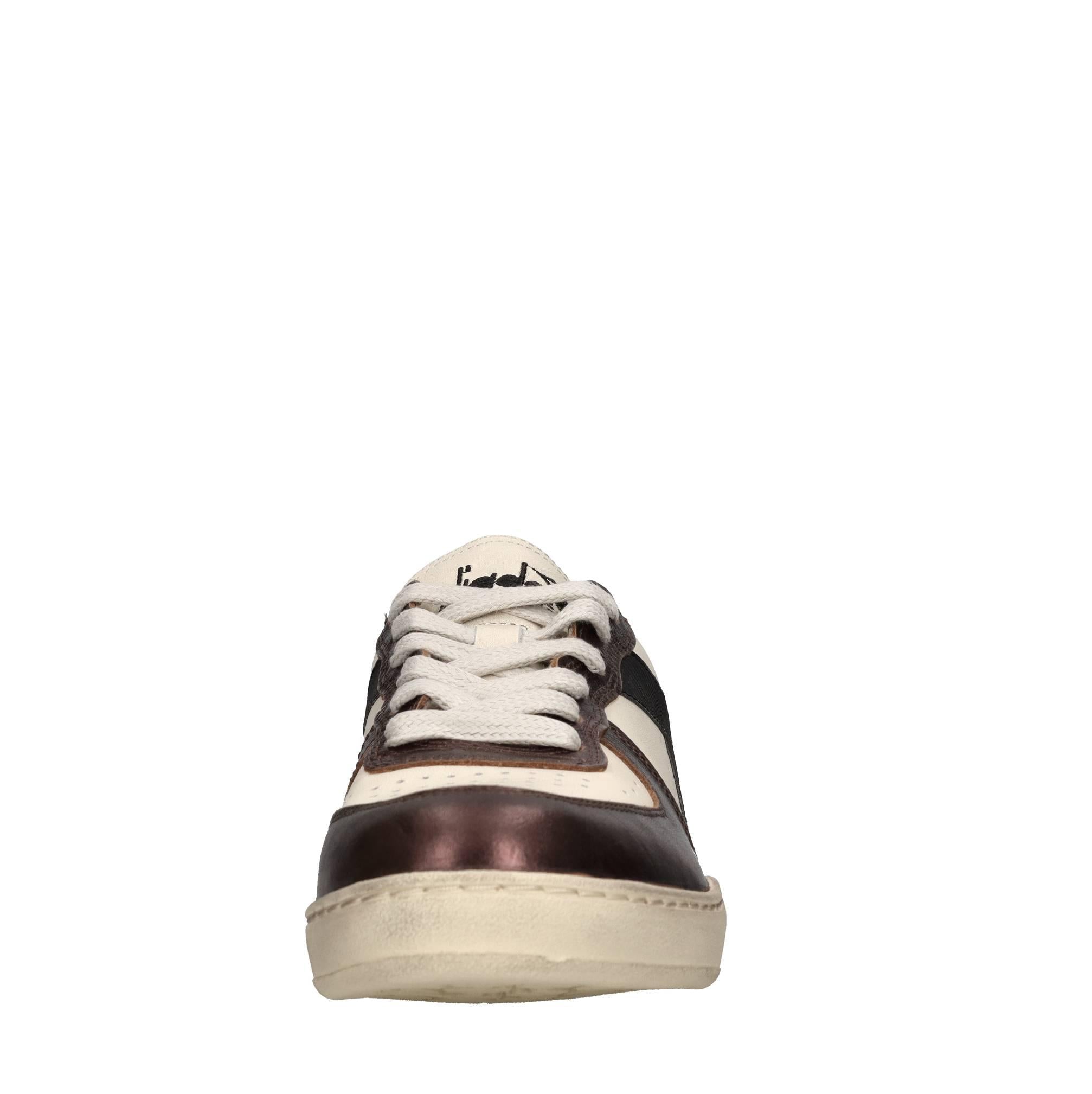 Sneakers in pelle 