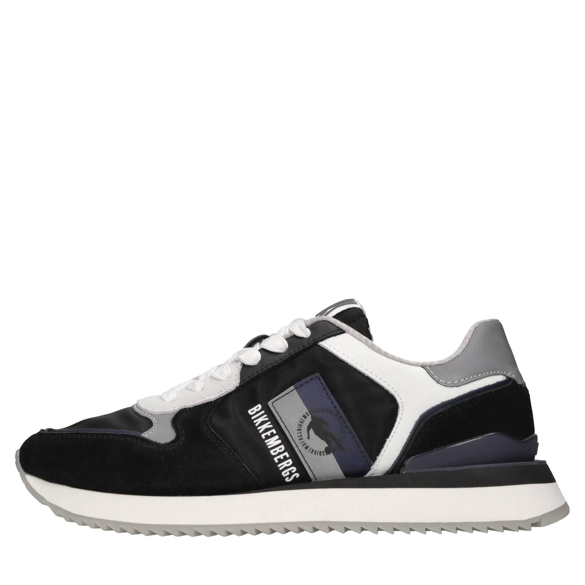 Sneakers in pelle,ecopelle e tessuto 