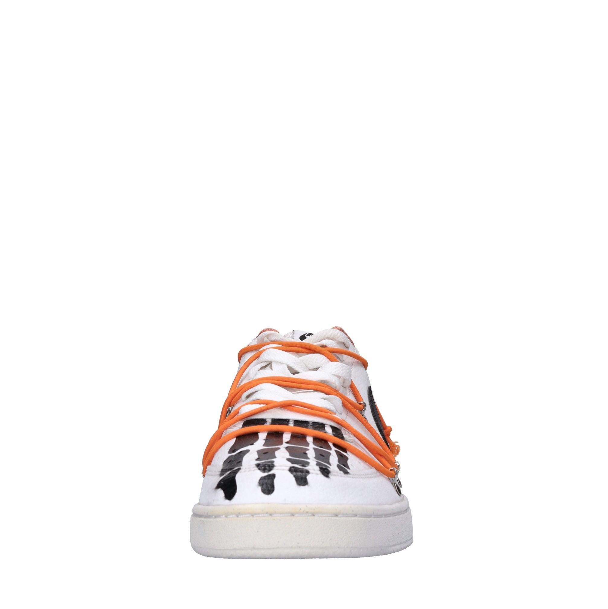 Sneakers in pelle 