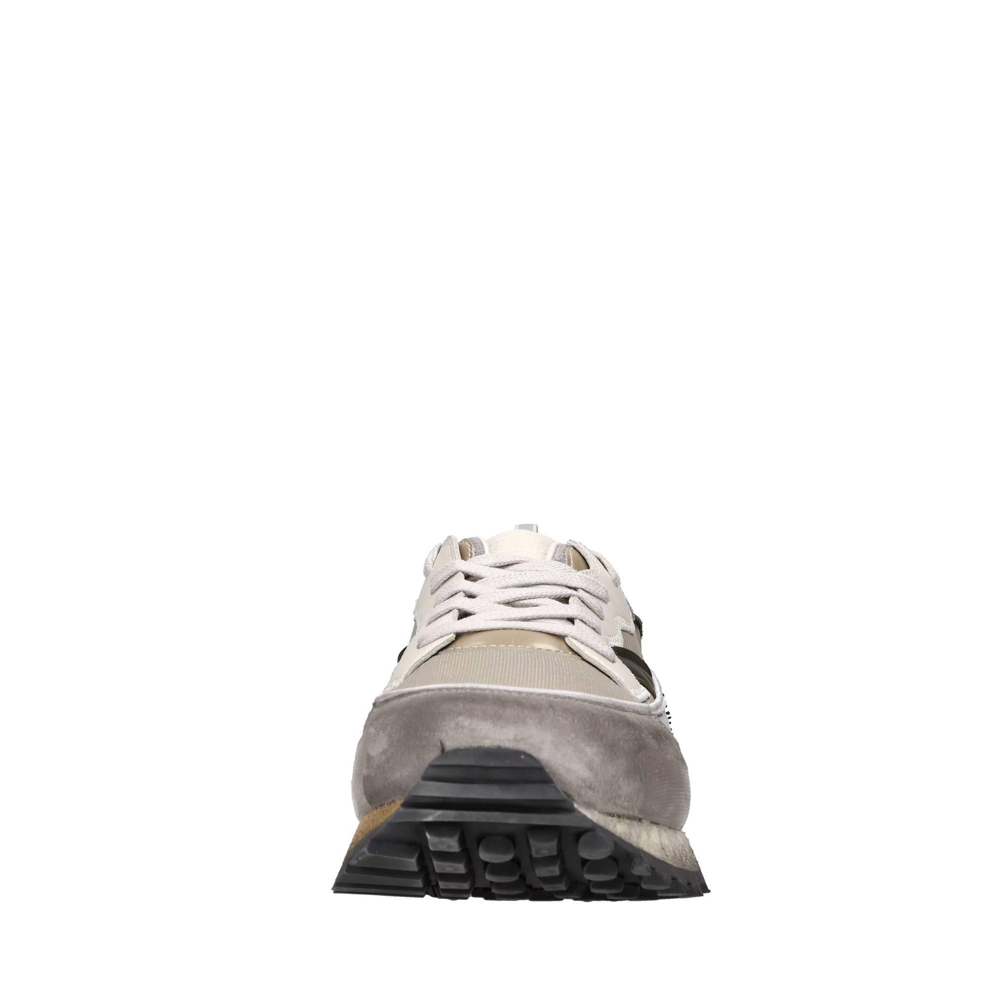 Sneakers in pelle e tessuto 