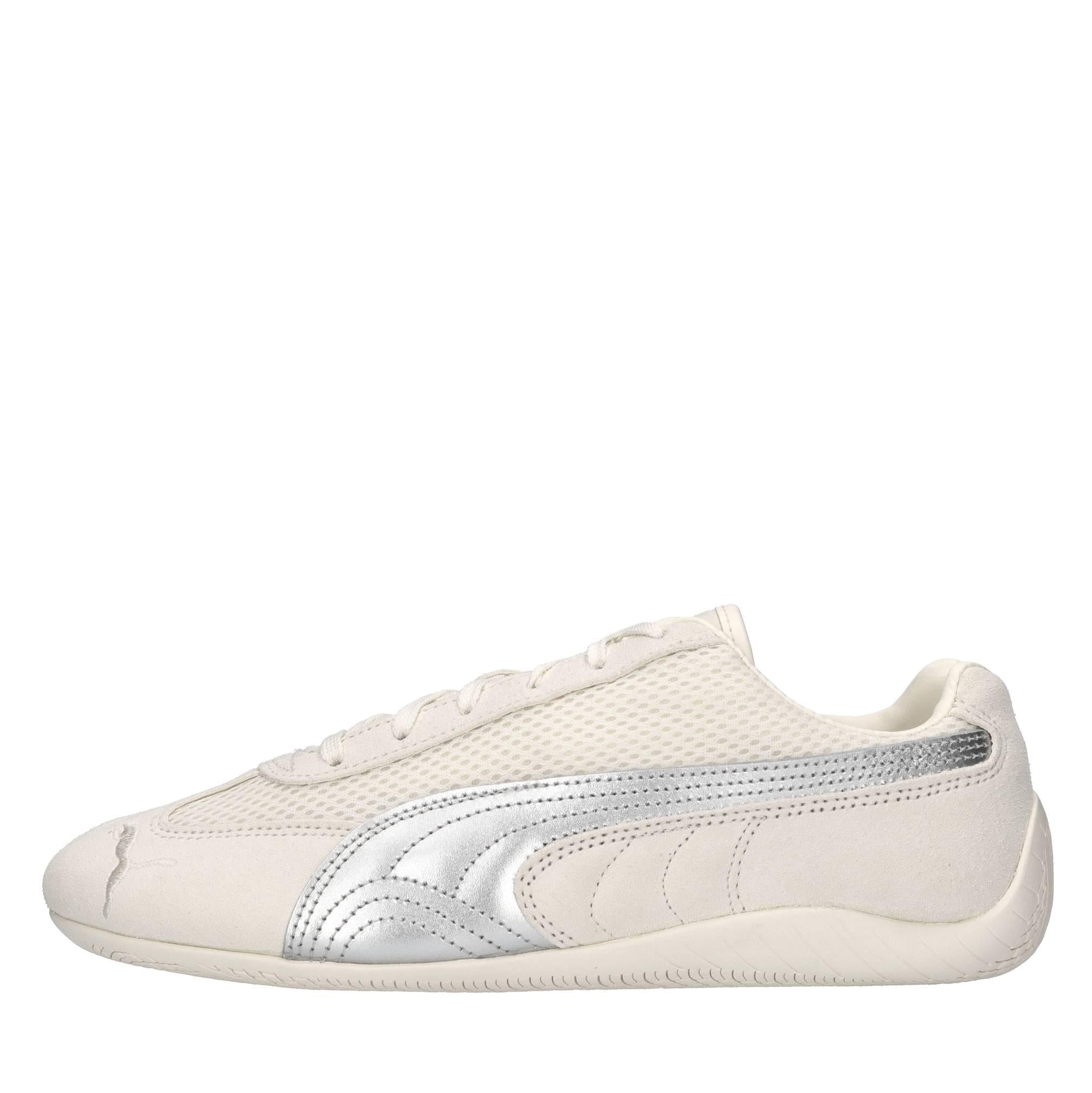 Sneakers in pelle, camoscio e tessuto 