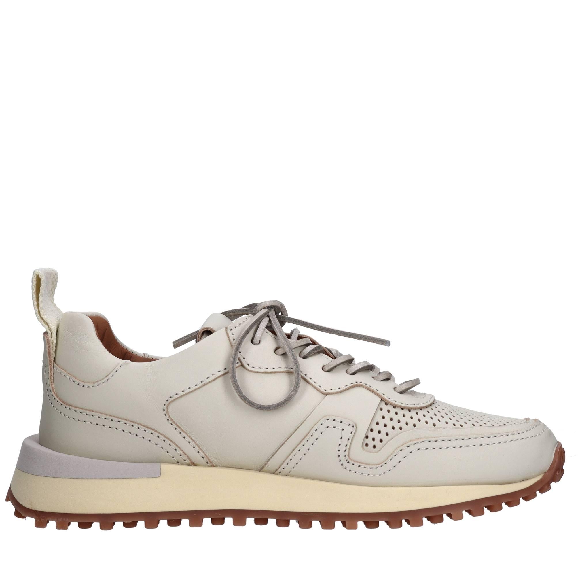 Sneakers in pelle 