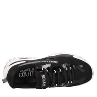 Sneakers in tessuto ed altre materie 