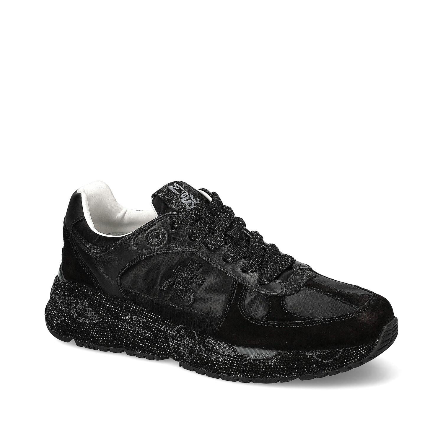 Sneakers in camoscio tessuto ed ecopelle 