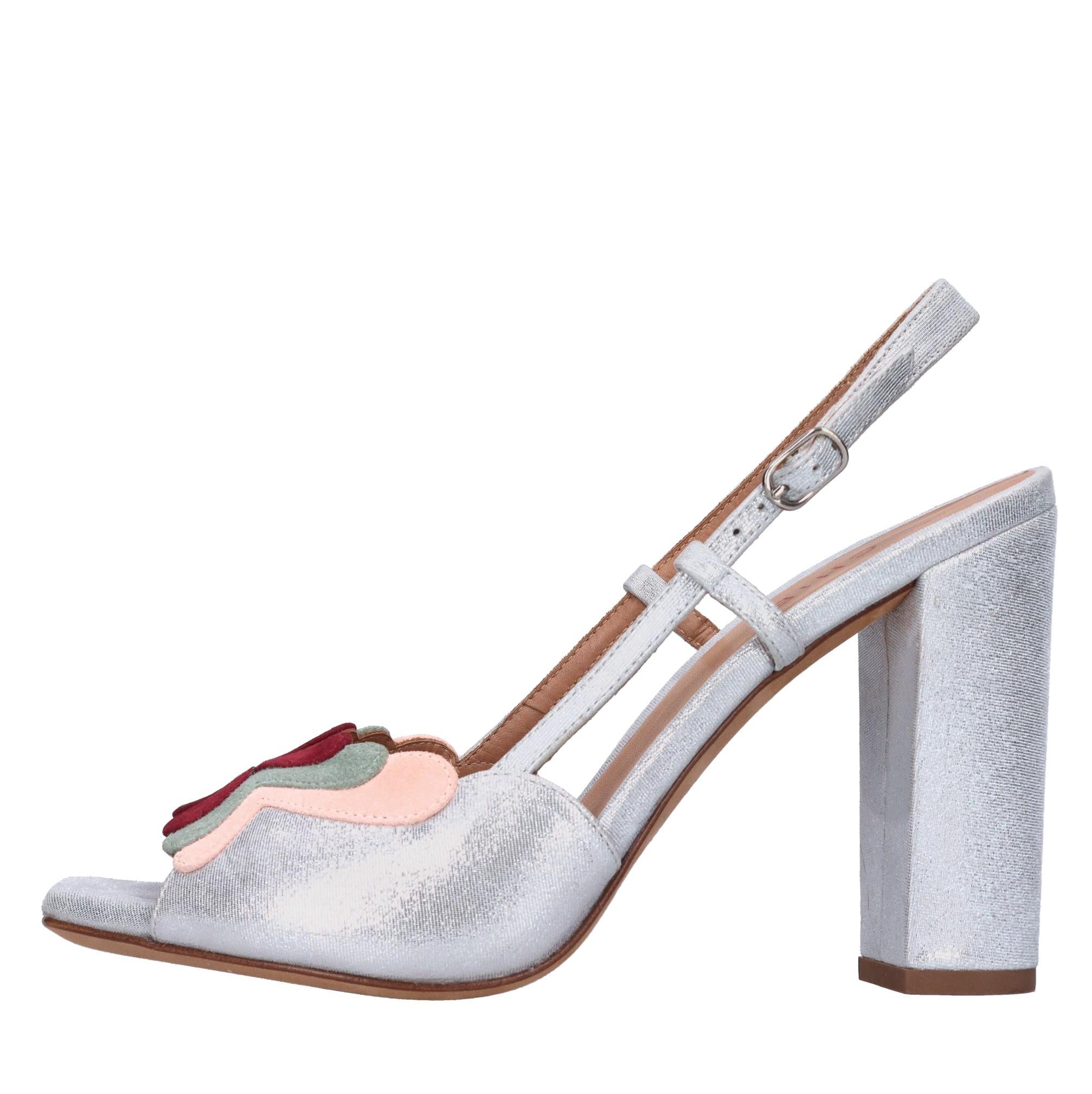 Sandali in pelle 