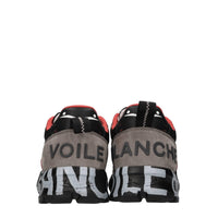 Sneakers in camoscio, pelle e tessuto 