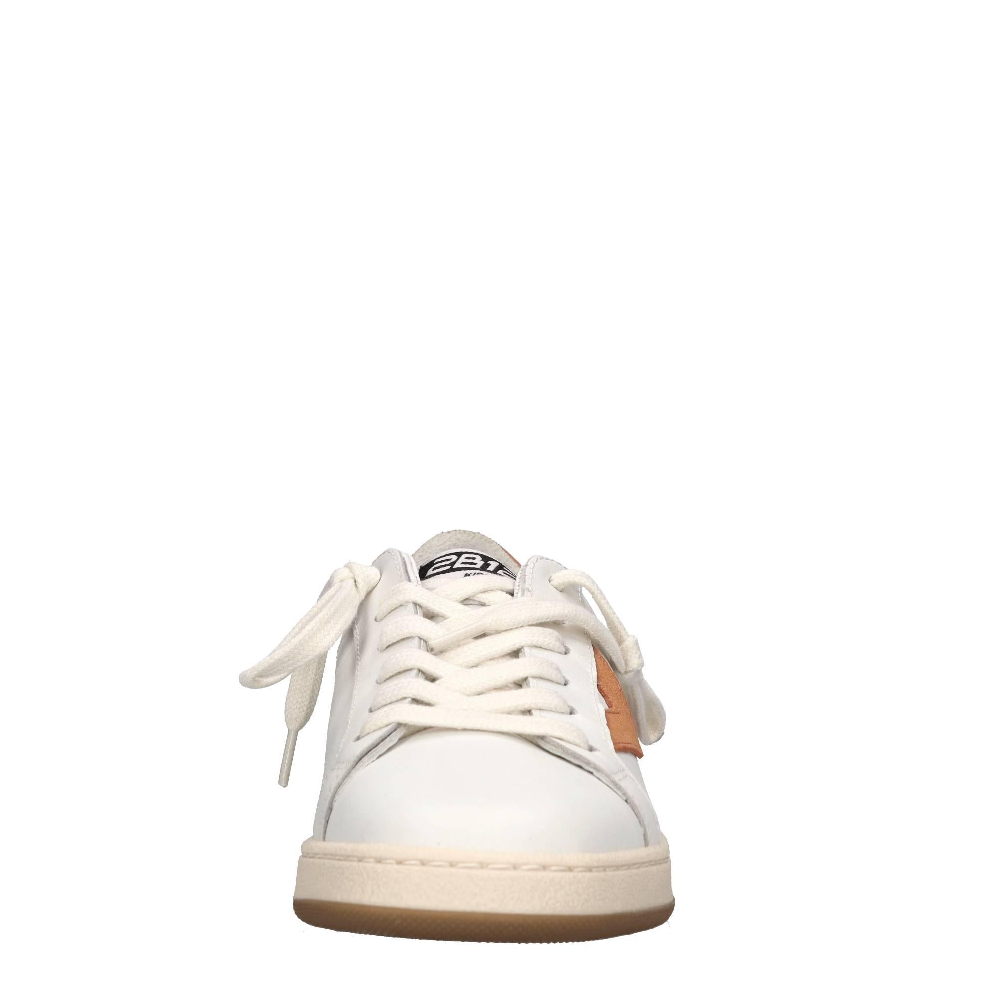 Sneakers in pelle 