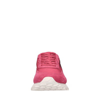 Sneakers in pelle, tessuto ed ecopelle 