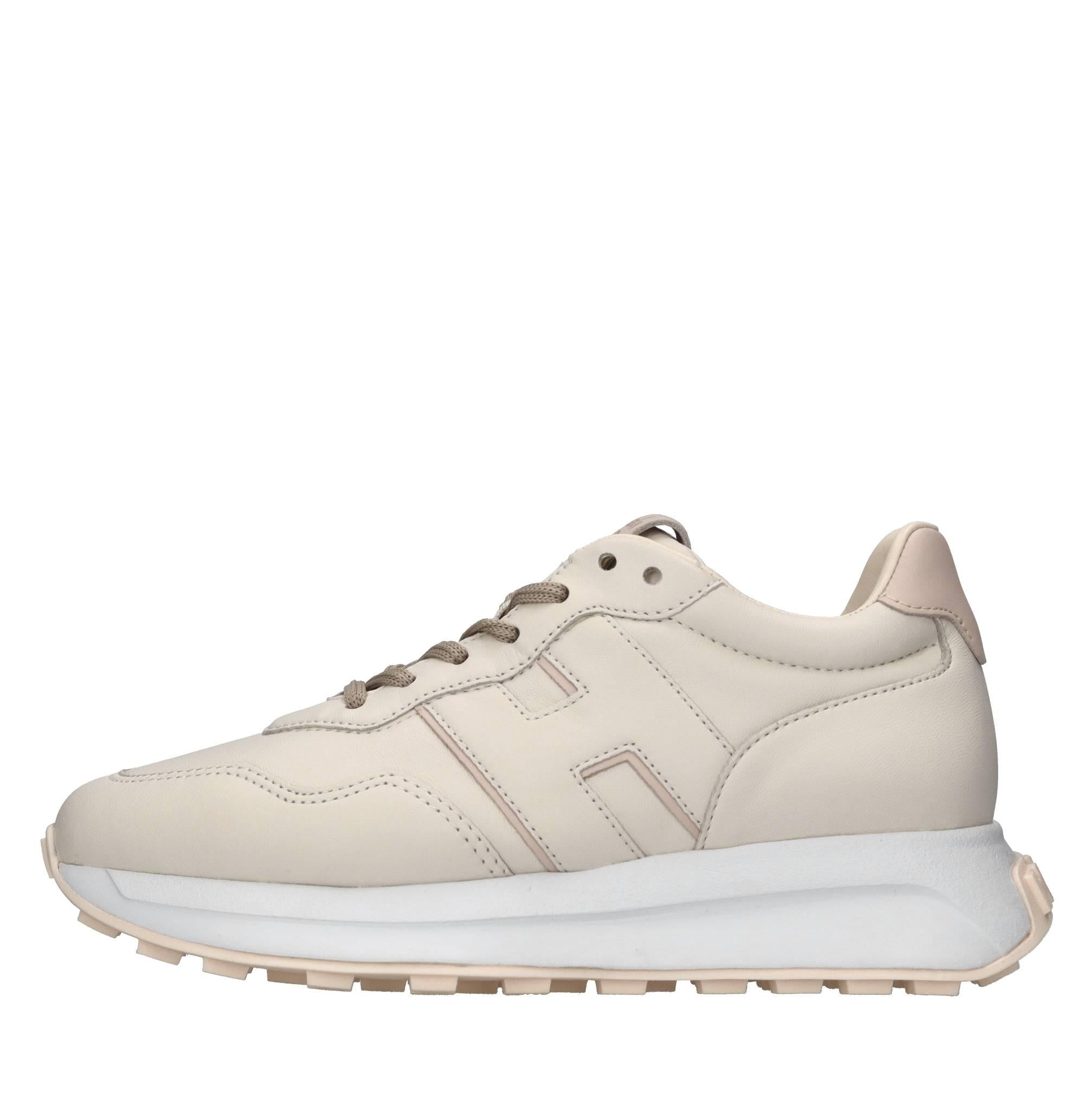 Sneakers in pelle 
