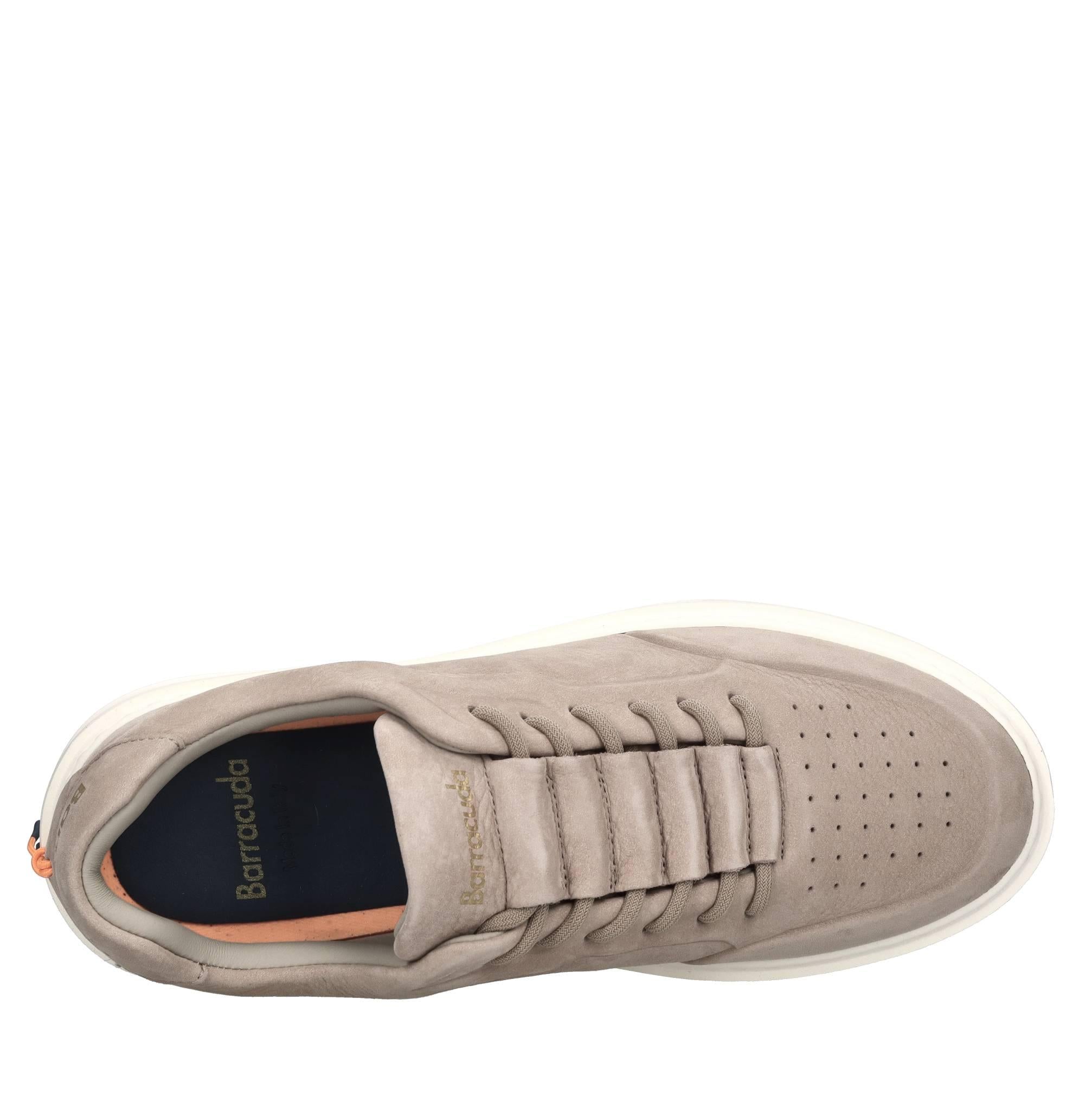 Sneakers in pelle 