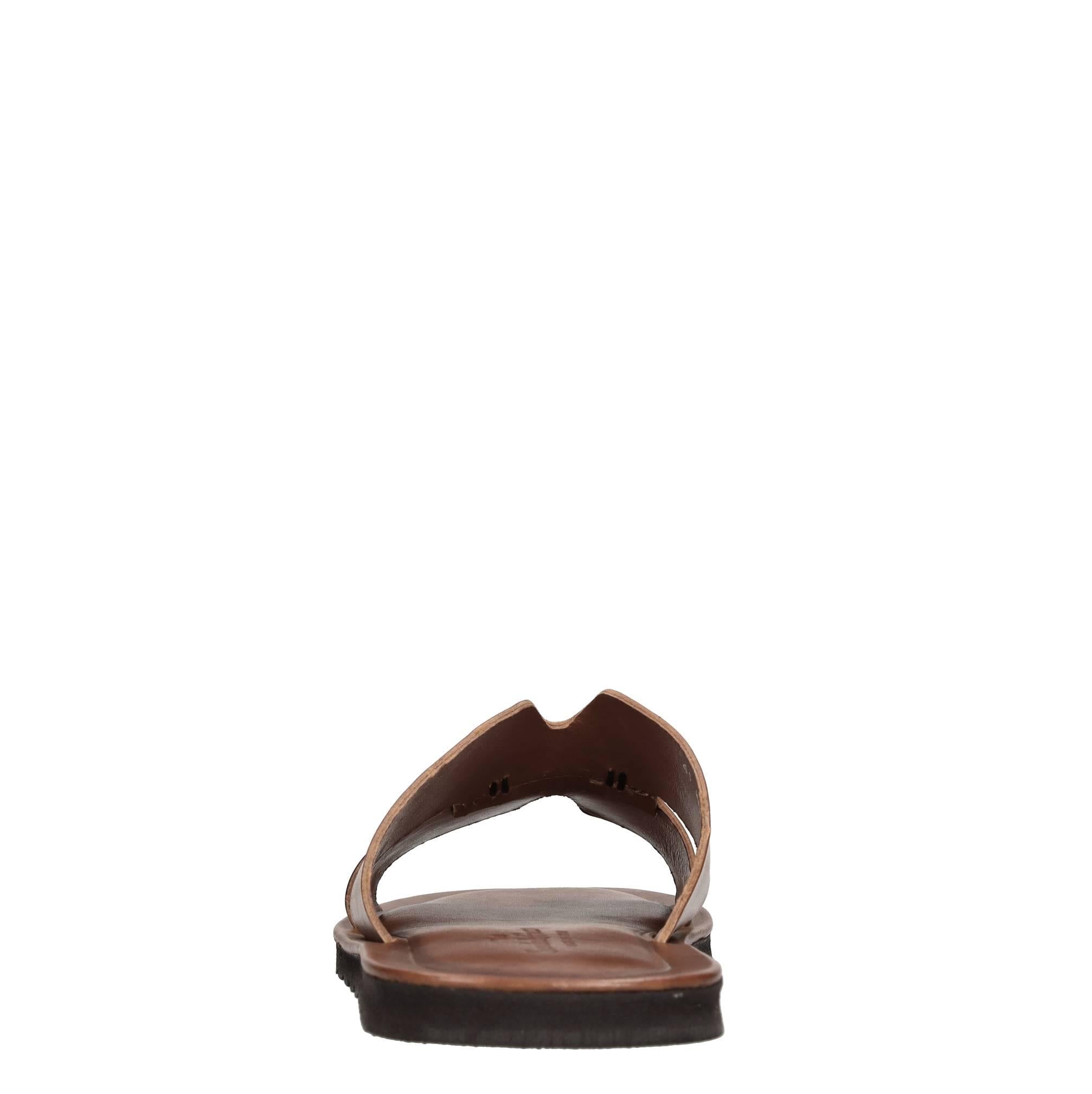 Mules in pelle 