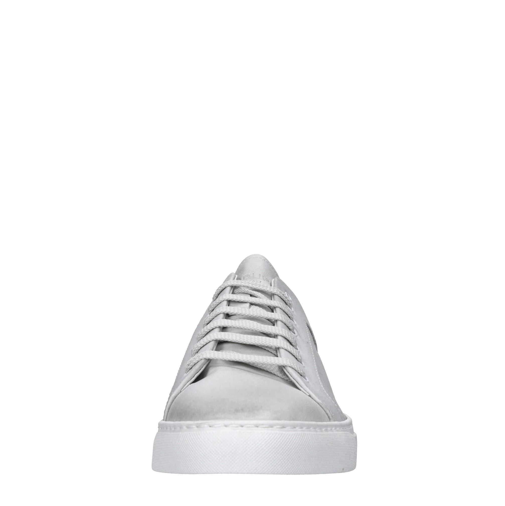 Sneakers in pelle 