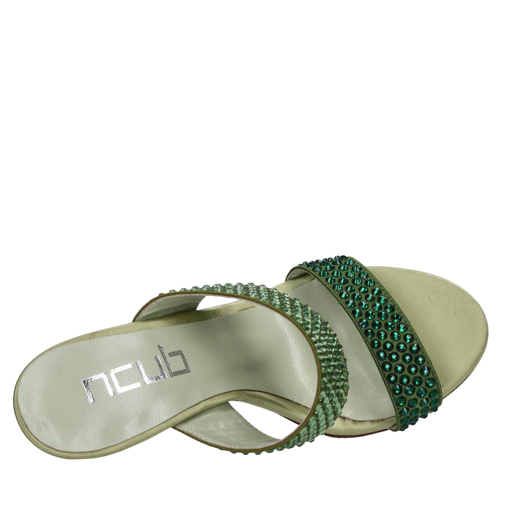 Sandali in tessuto e strass 