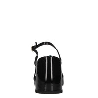 Décolléte slingback in vernice 