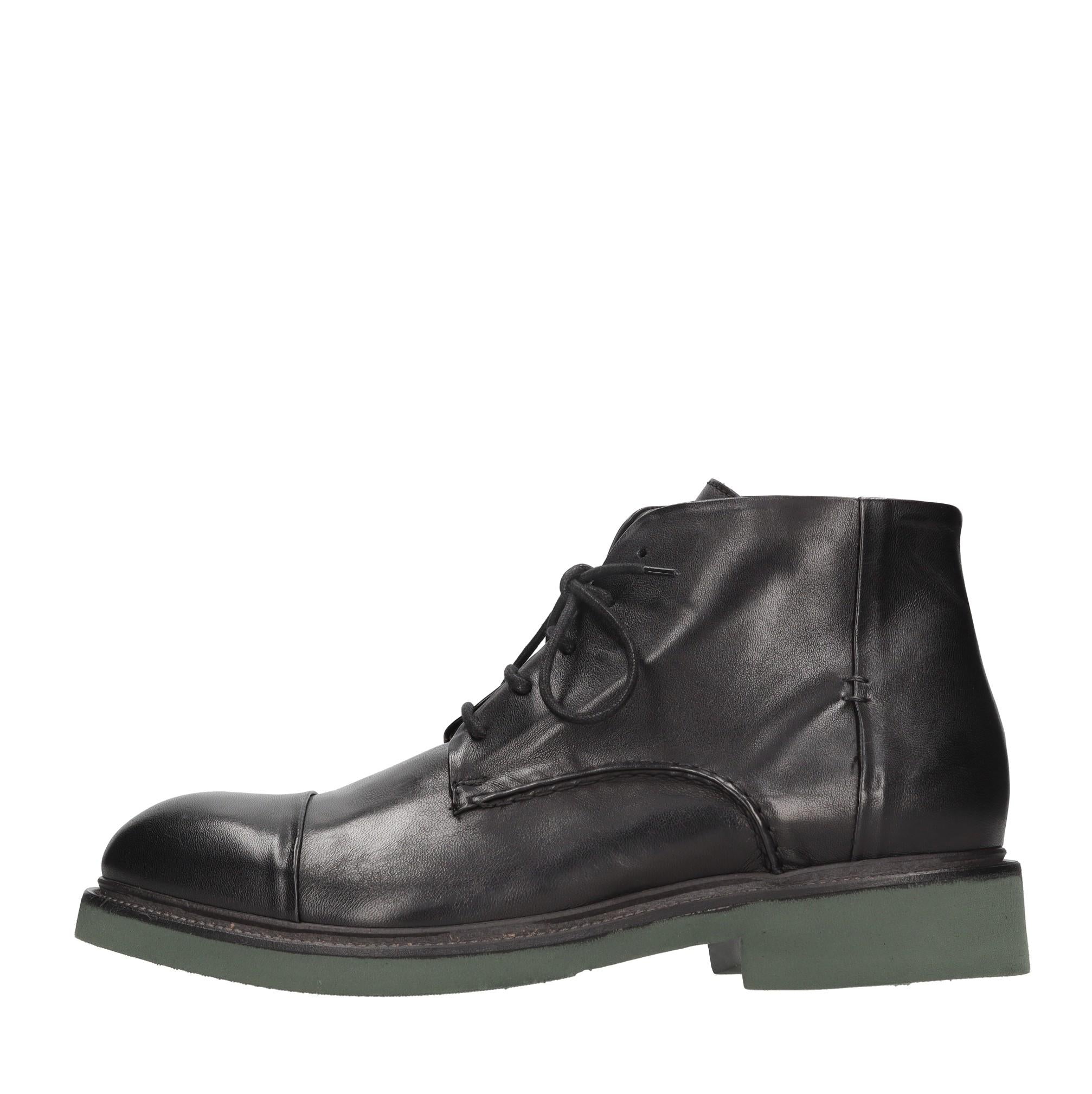 Polacchine in pelle modello 36526/42 in pelle 