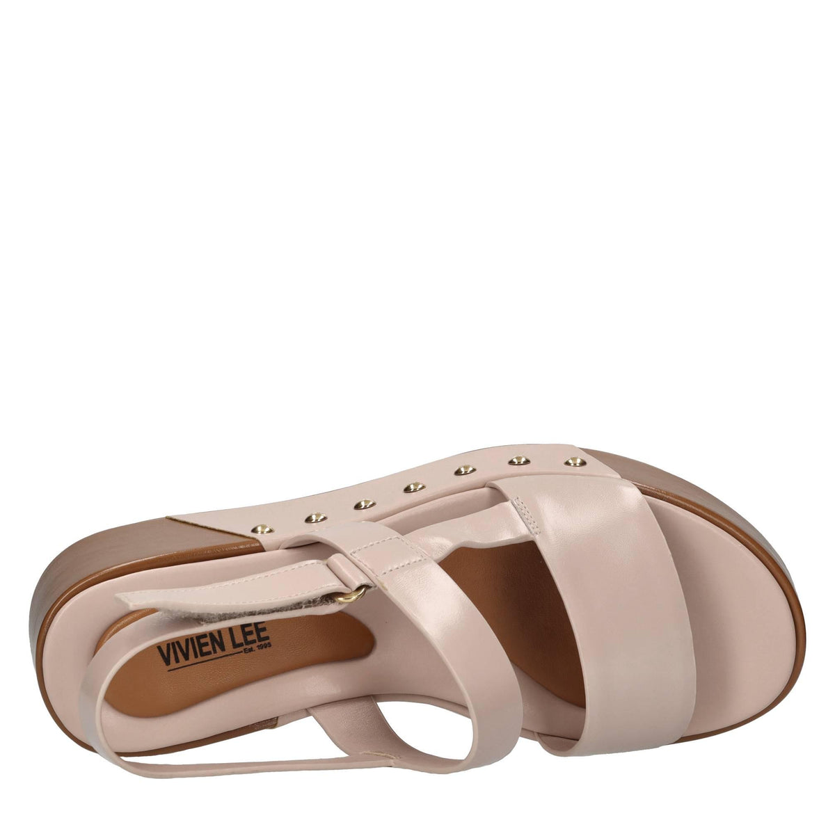 Sandali in pelle e borchie 