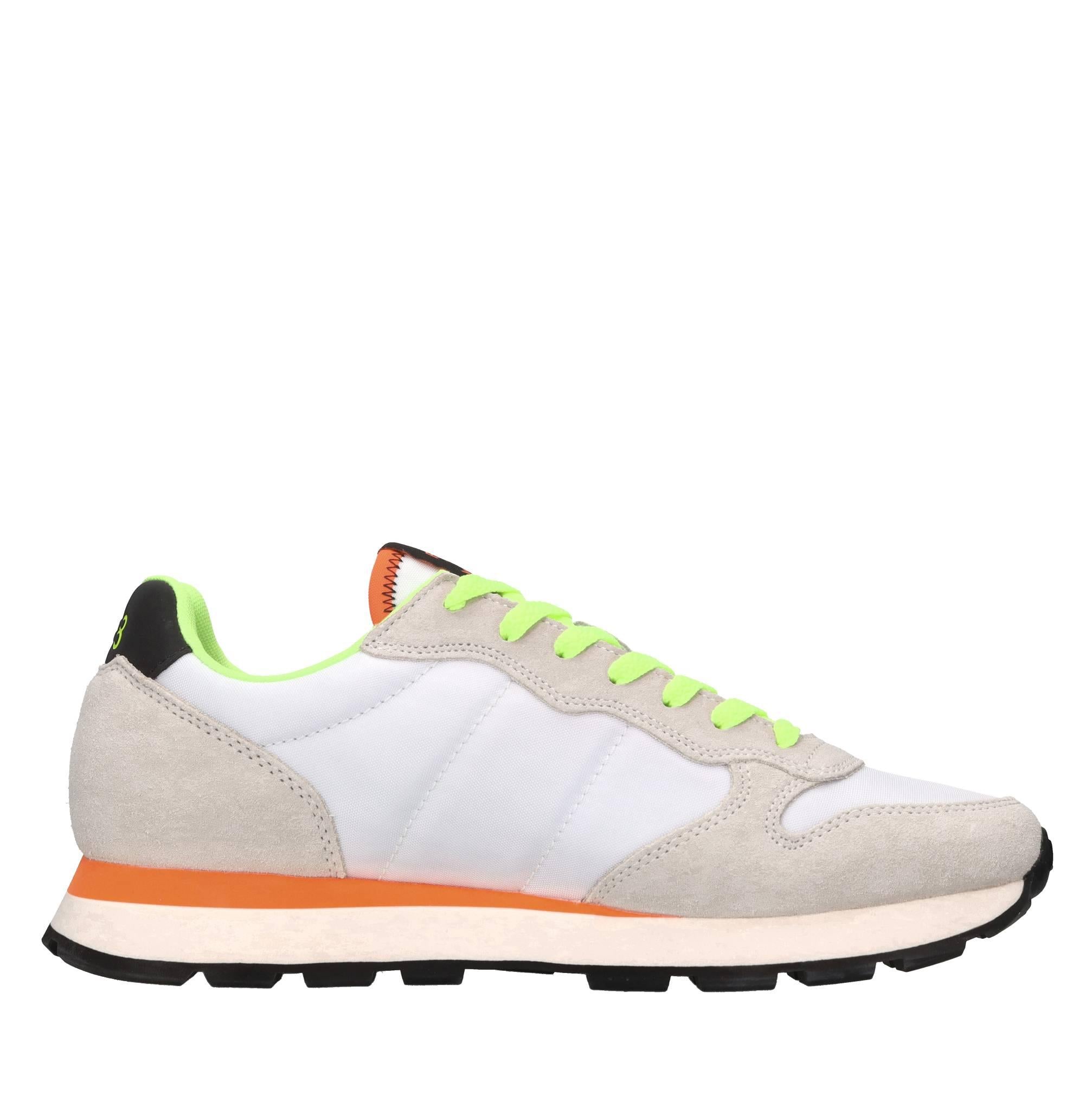 Sneakers in pelle ecopelle e tessuto 