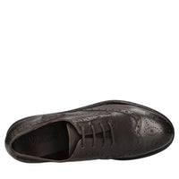 Stringate in pelle 