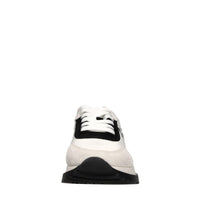 Sneakers in pelle e tessuto 