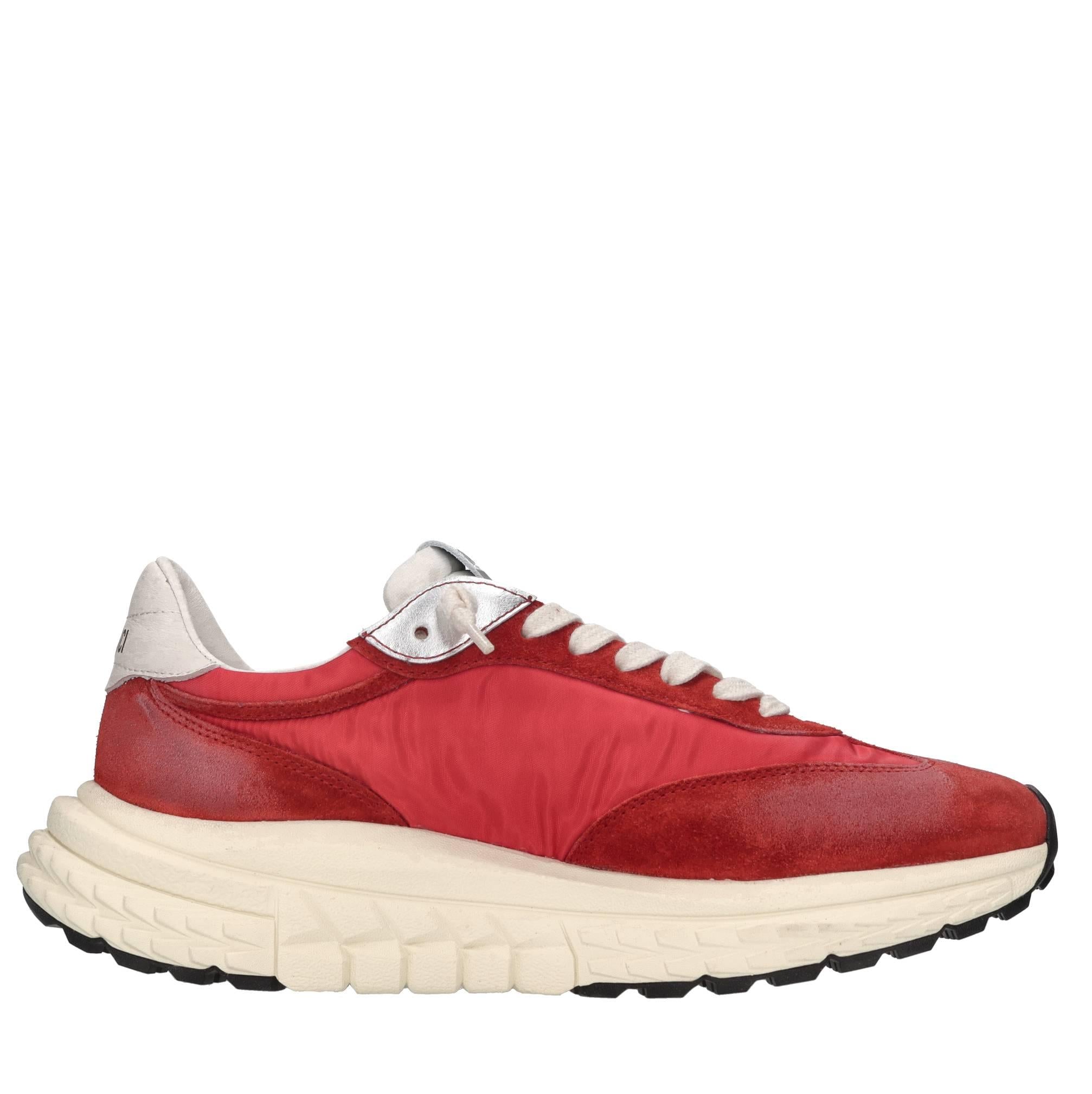 Sneakers in pelle e tessuto 