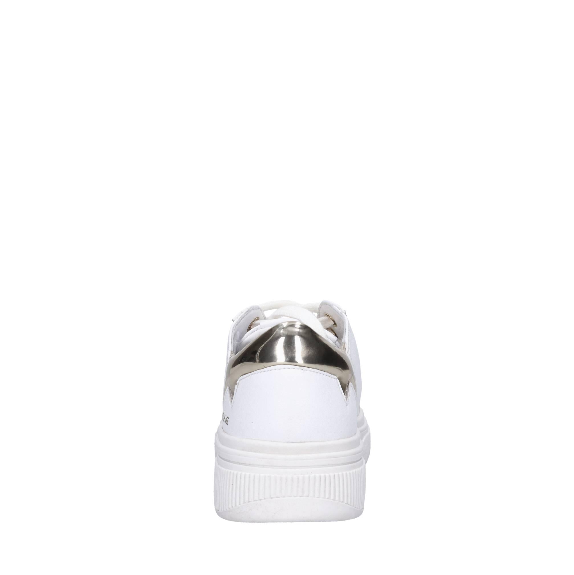 Sneakers in pelle 