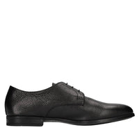 Stringate in pelle 