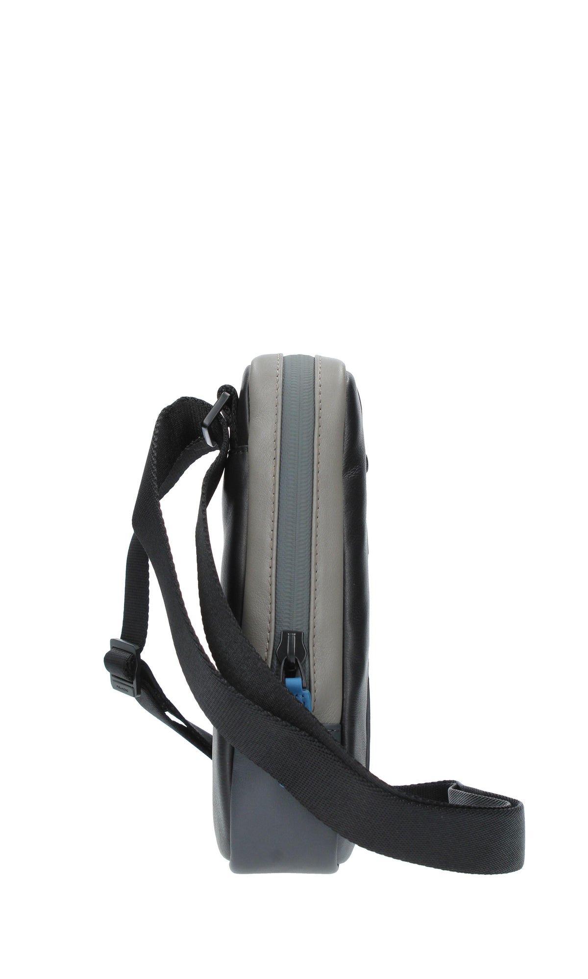 Tracolla PIQUADRO modello CA3084UB00 in pelle 