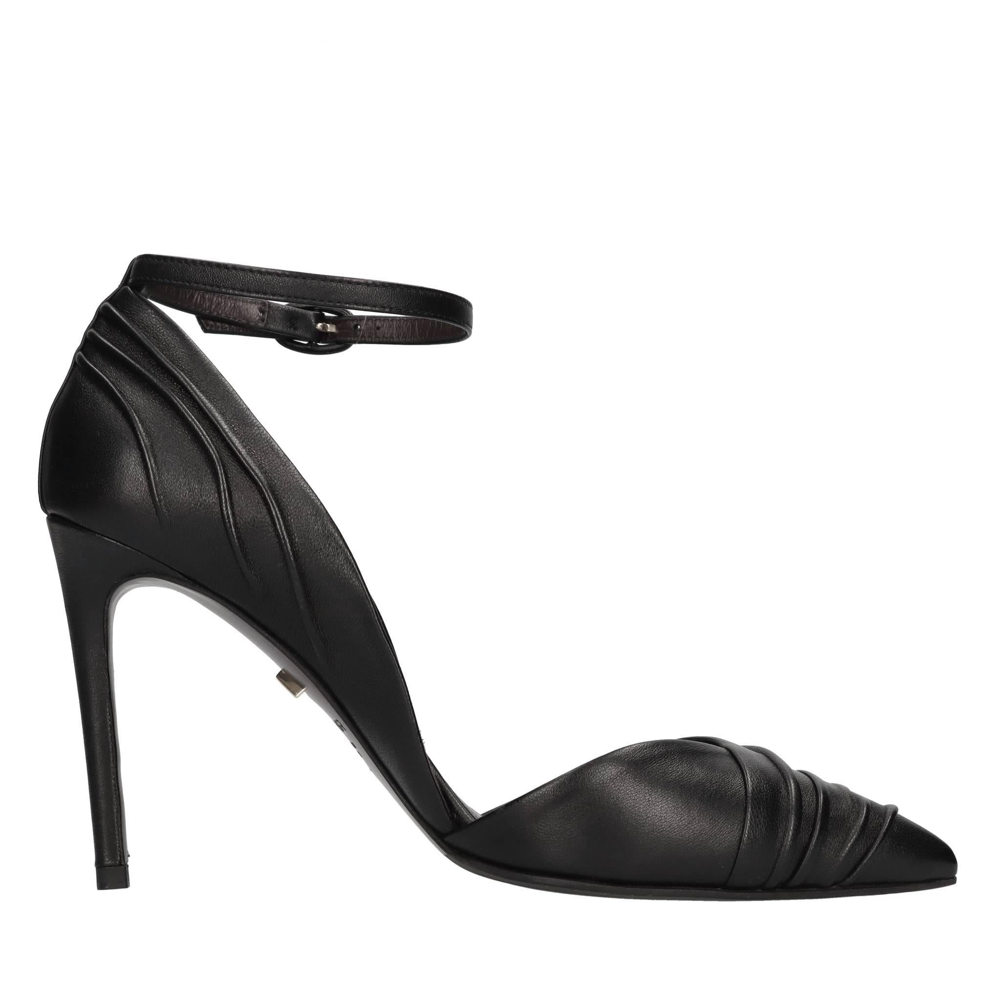 Décolleté slingback in pelle 