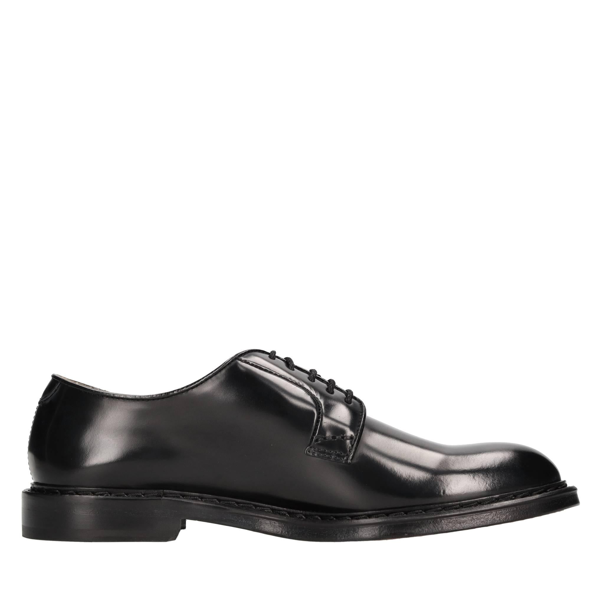 Stringate in pelle 