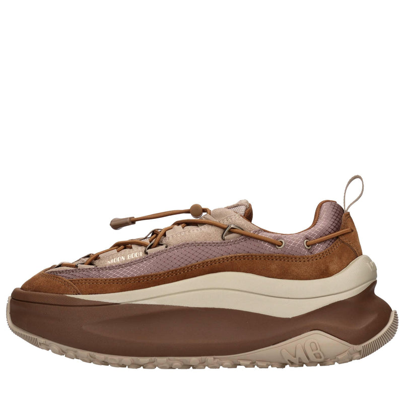 Sneakers in camoscio e tessuto 