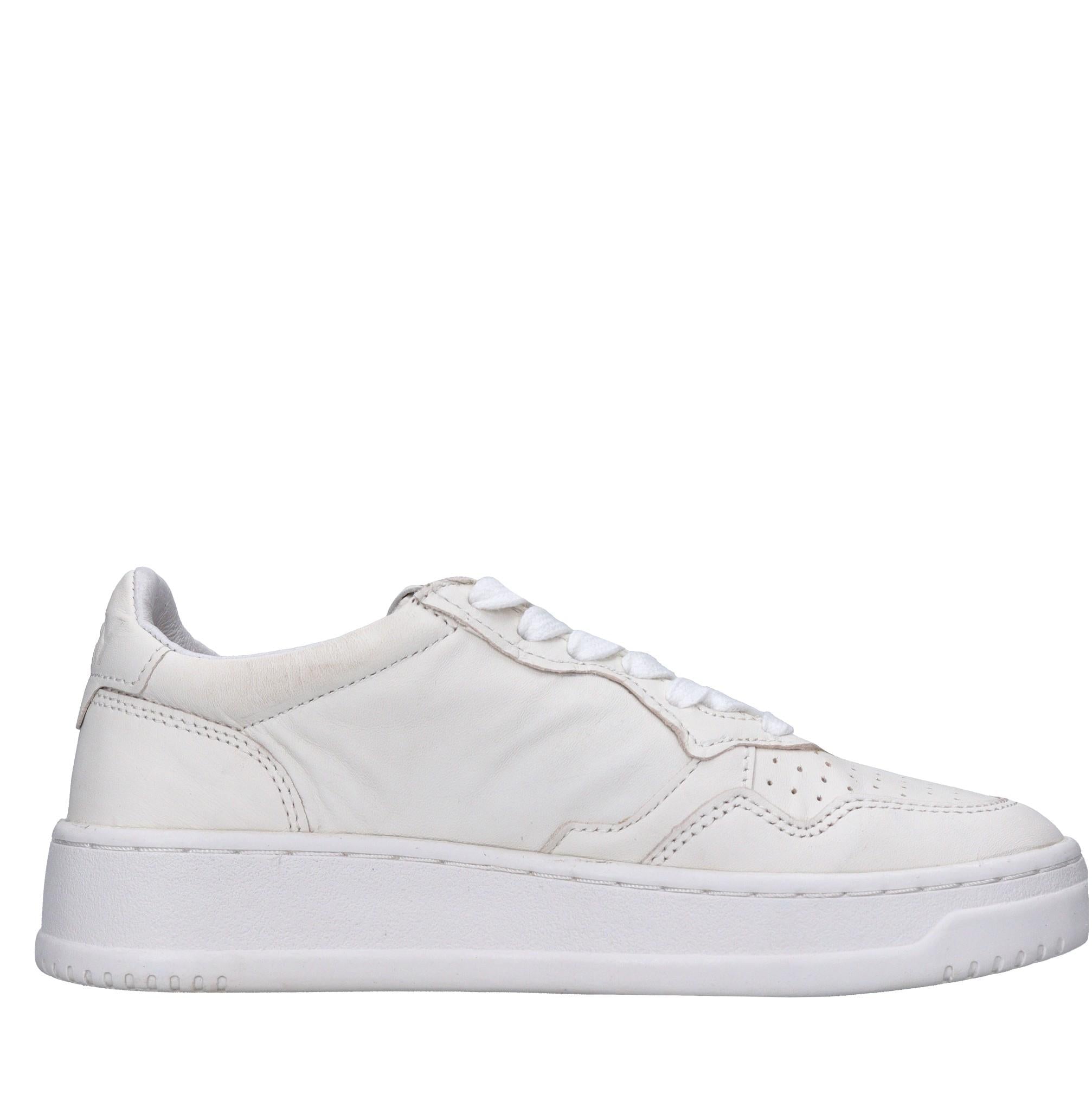 Sneakers in pelle 