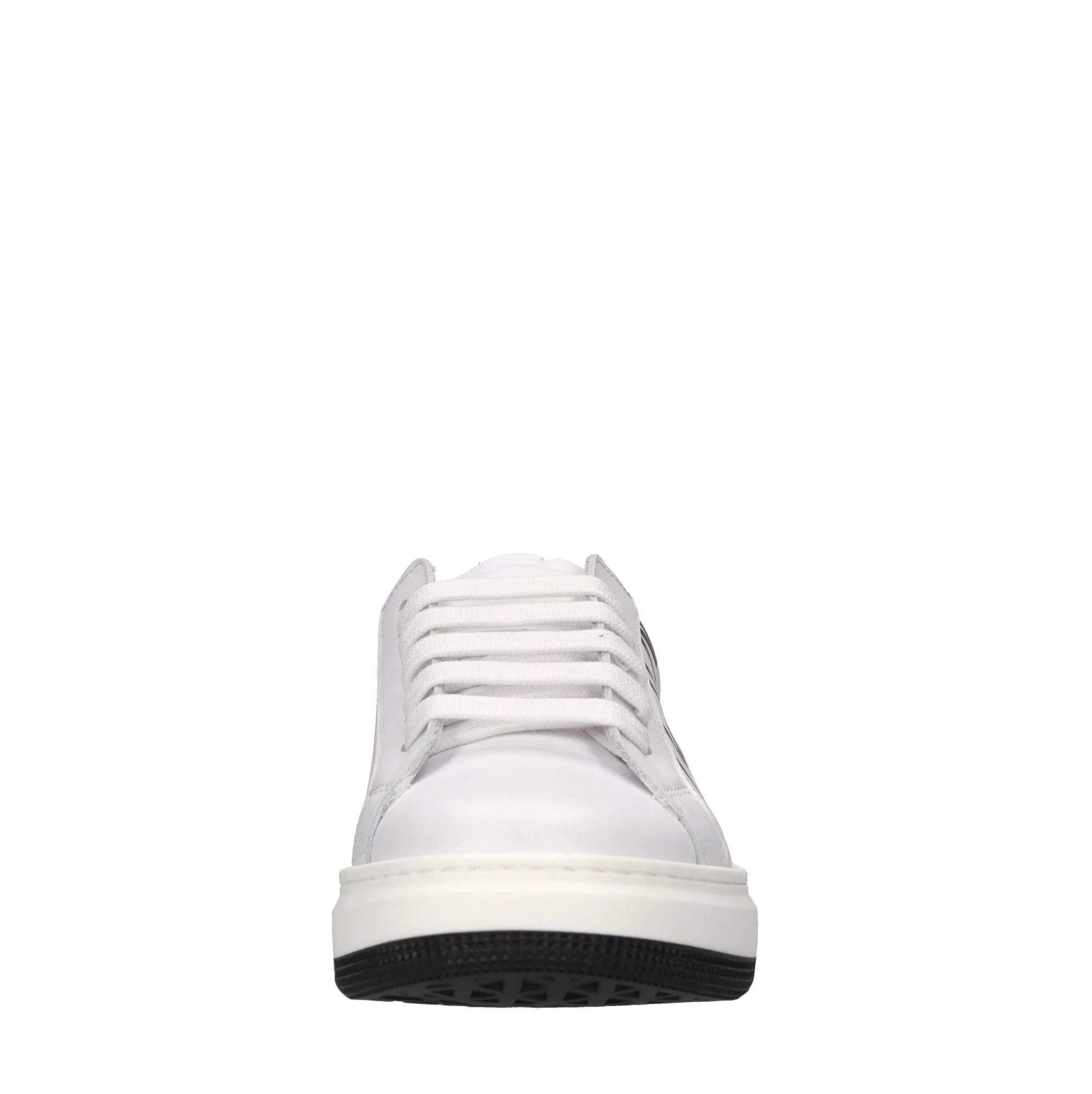Sneakers in pelle 