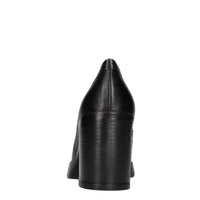 Mocassini in pelle 