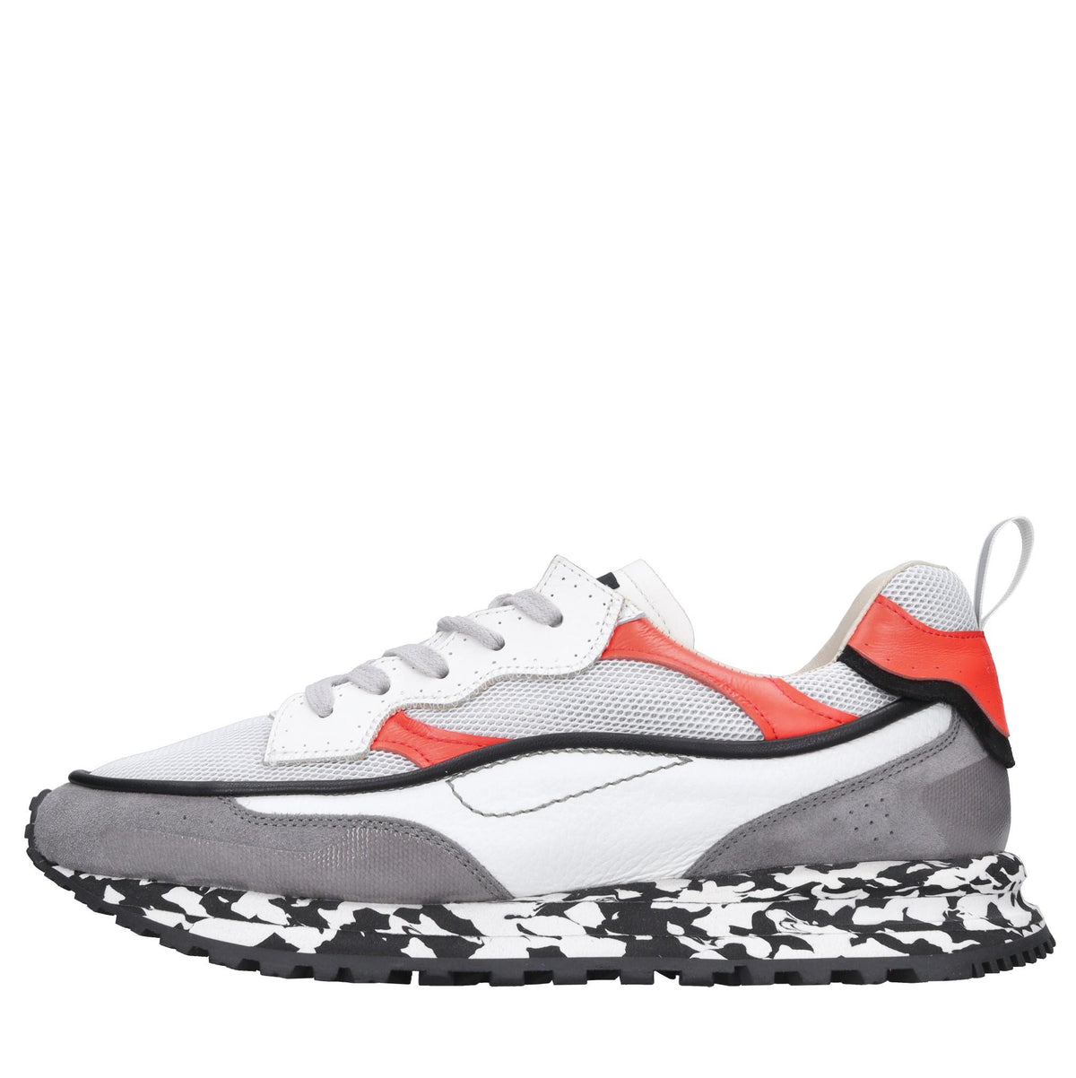 Sneakers in pelle e tessuto 