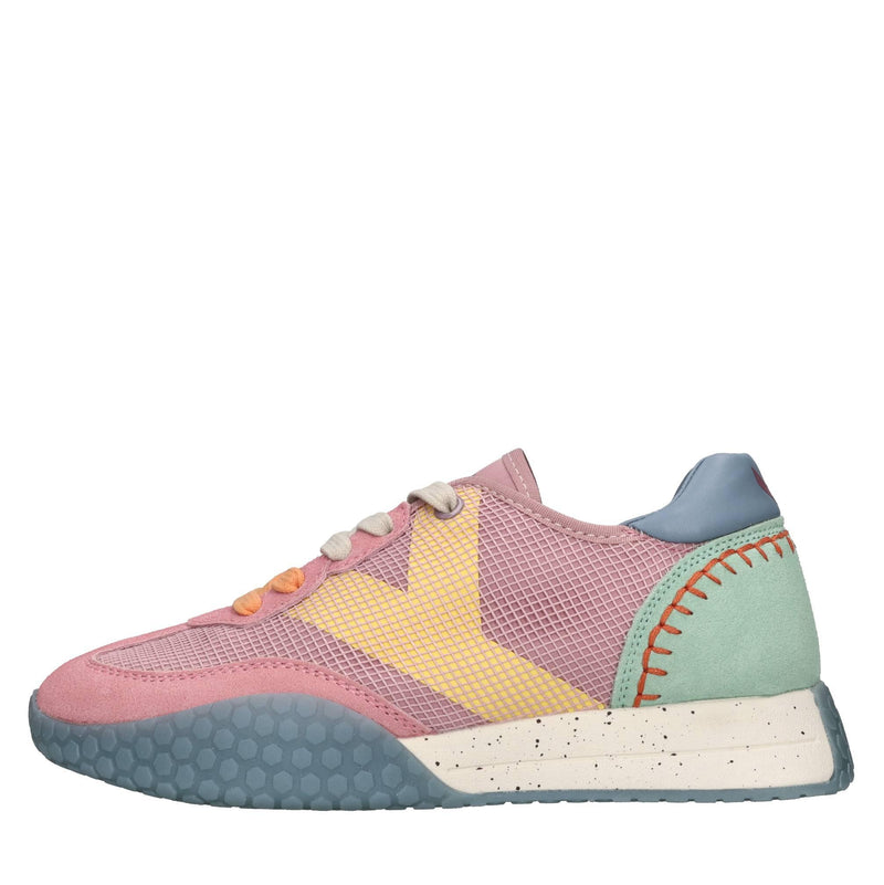 Sneakers in camoscio e tessuto 