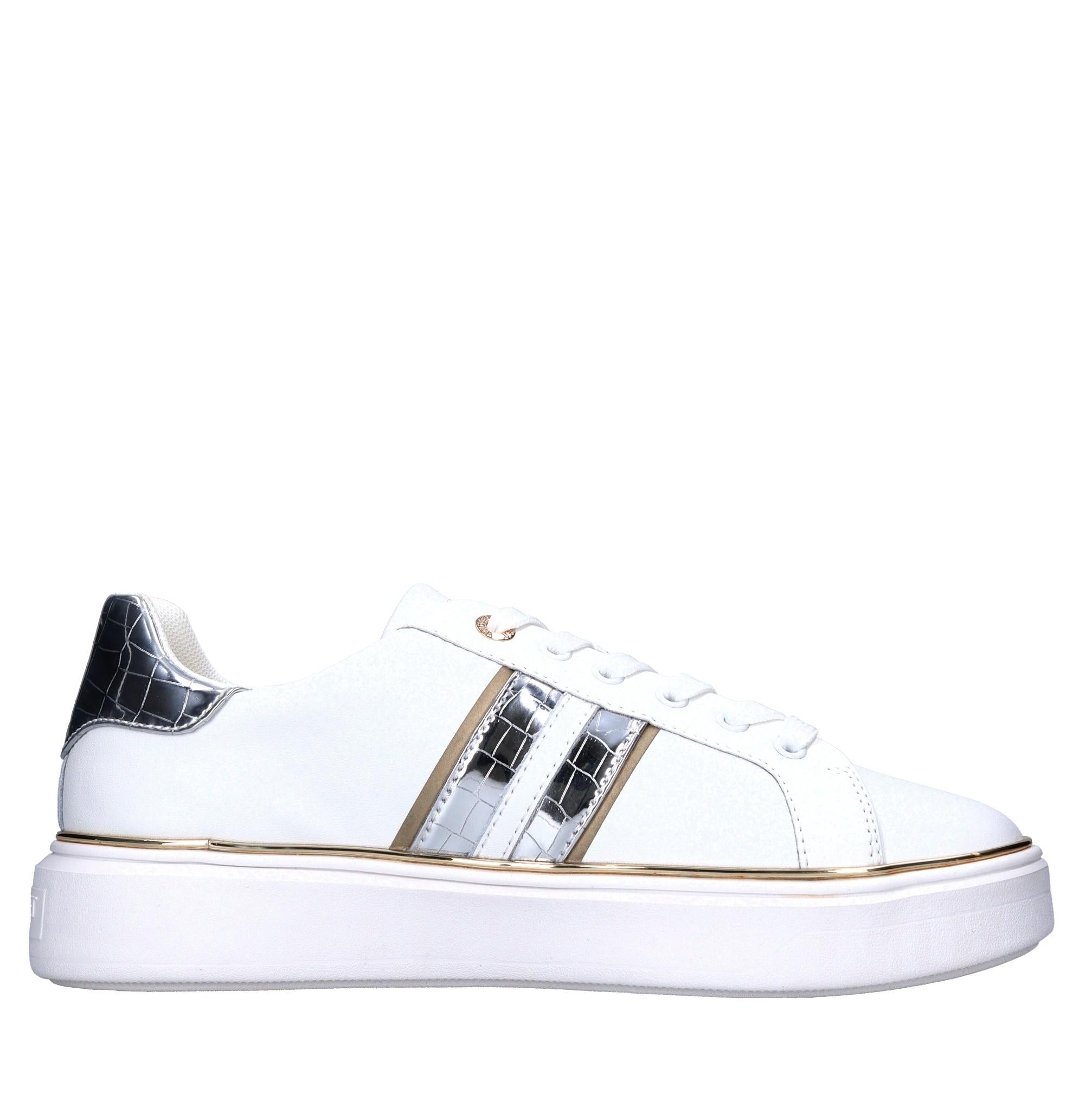 Sneakers in pelle ed ecopelle 