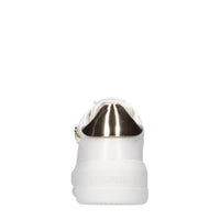 Sneakers in pelle, ecopelle ed altre materie 