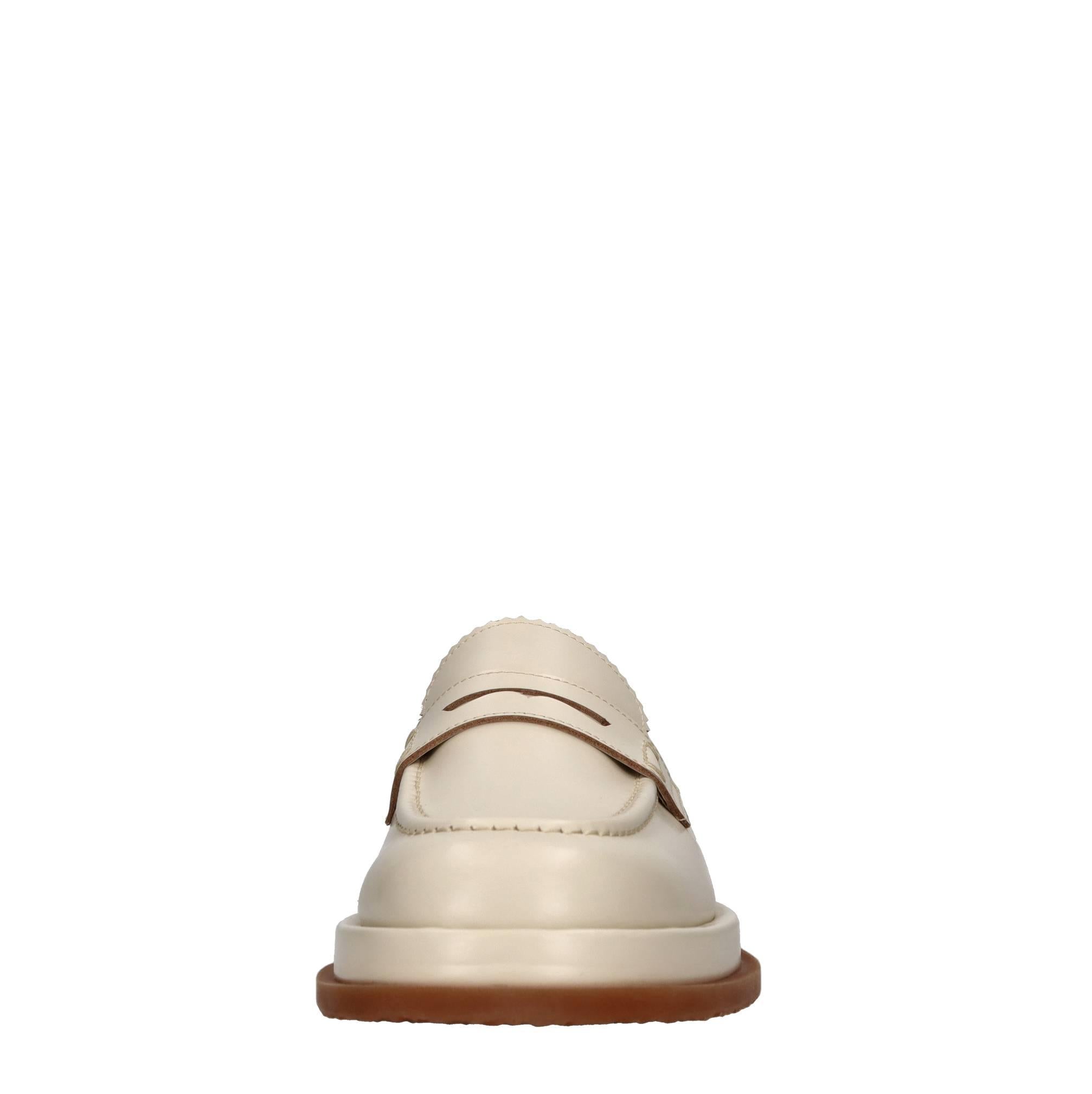 Mocassini in pelle 