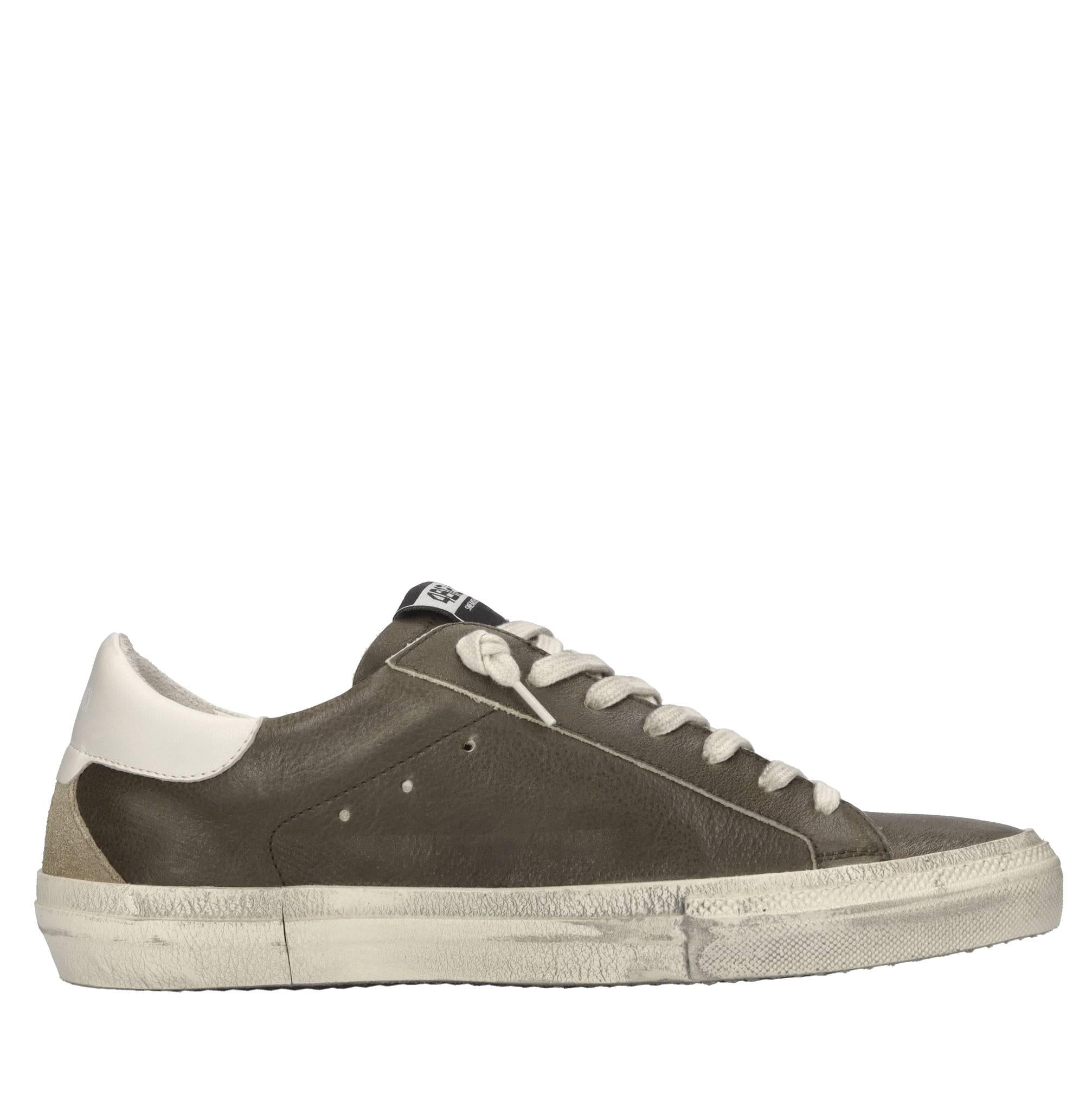 Sneakers in pelle 
