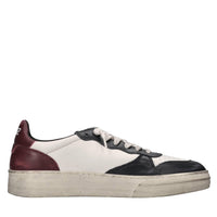 Sneakers in pelle 