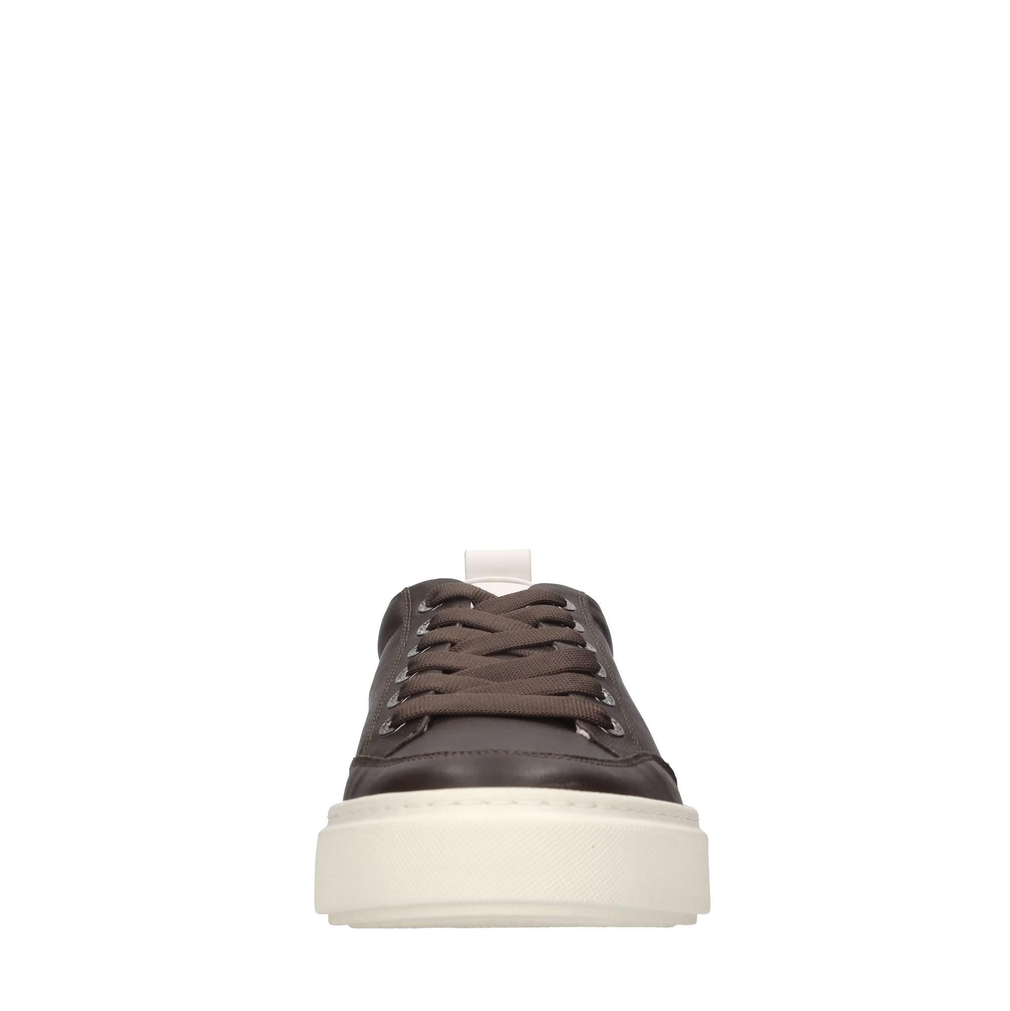 Sneakers in pelle ed ecopelle 