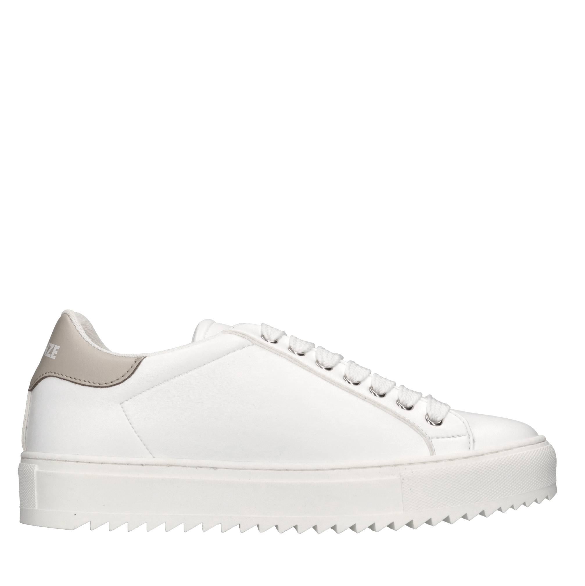 Sneakers in pelle 